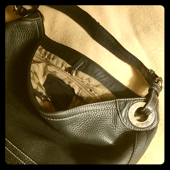 Coach Handbags - Coach purse Coach Handbags - Coach purse